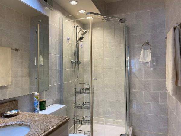 Coastal Towers, 400 Kings Point Dr #1423, Sunny Isles Beach, Florida 33160, image 1