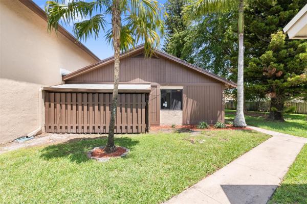 Nova Village, 2146 Nova Village Dr #2146, Davie, Florida 33317, image 1