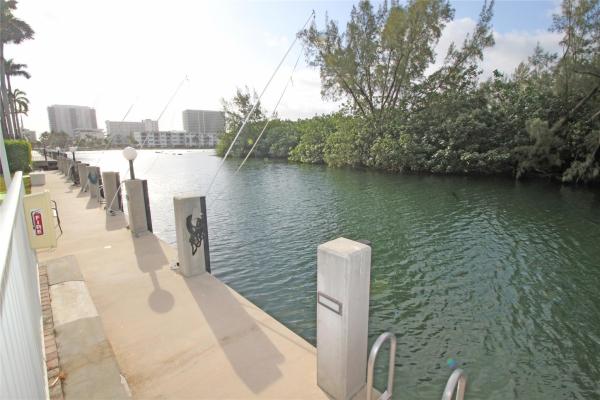 Casa La Quinta, 2860 NE 14th St #103D, Pompano Beach, Florida 33062, image 1