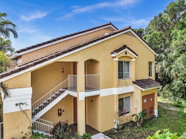 Sailboat Pointe, 2440 NW 33rd St #1812, Oakland Park, Florida 33309, image 1