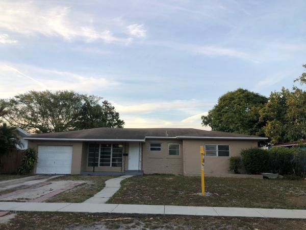 Melrose Park, 520 E Campus Cir, Fort Lauderdale, Florida 33312, image 1