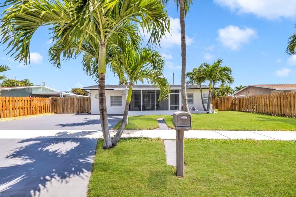 Cresthaven, 2720 NE 11th Ter, Pompano Beach, Florida 33064, image 1