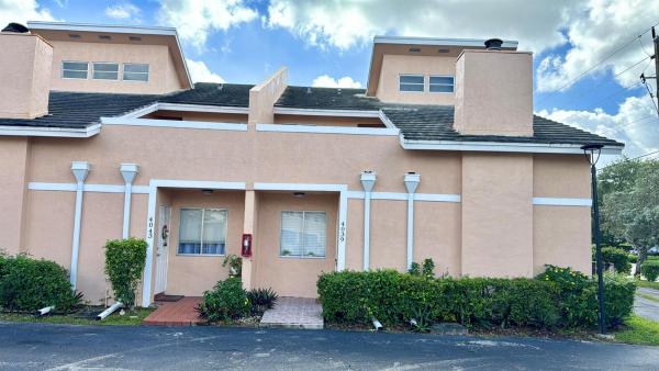 The Haylofts Of Coral Springs, 4039 Coral Springs Dr #10, Coral Springs, Florida 33065, image 1