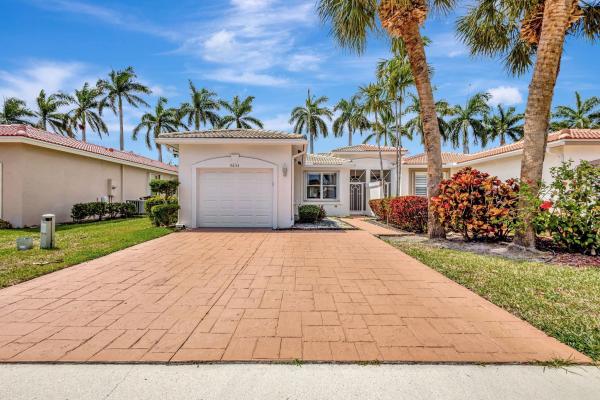 Palm Isles West, 9635 N Crescent View Dr, Boynton Beach, Florida 33437, image 1