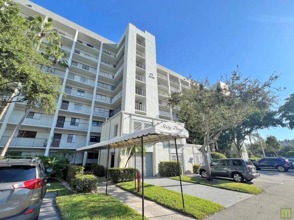 The Island At Cypress Bend, 2215 Cypress Island Dr #705, Pompano Beach, Florida 33069, image 1