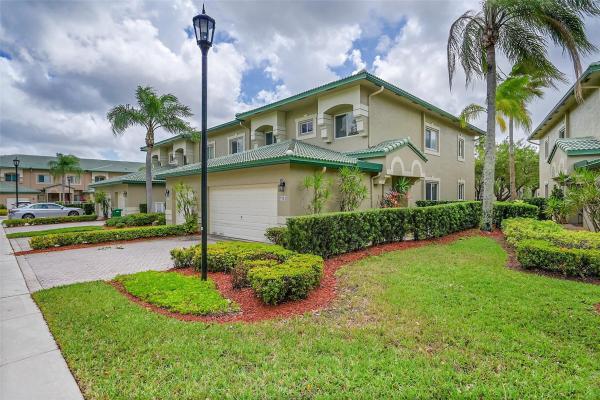 7921 Exeter Blvd #202, Tamarac, Florida 33321, image 1