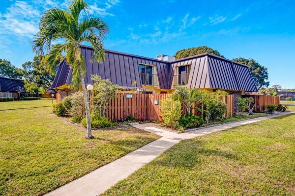 Oakwood Lakes, 3582 Silver Lace Ln #33, Boynton Beach, Florida 33436, image 1