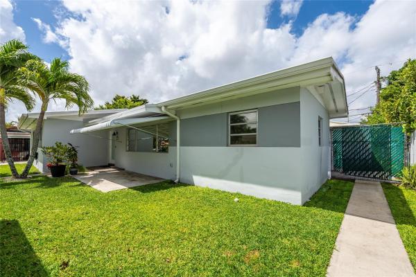Palm Springs, 6630 W 5th Pl, Hialeah, Florida 33012, image 1