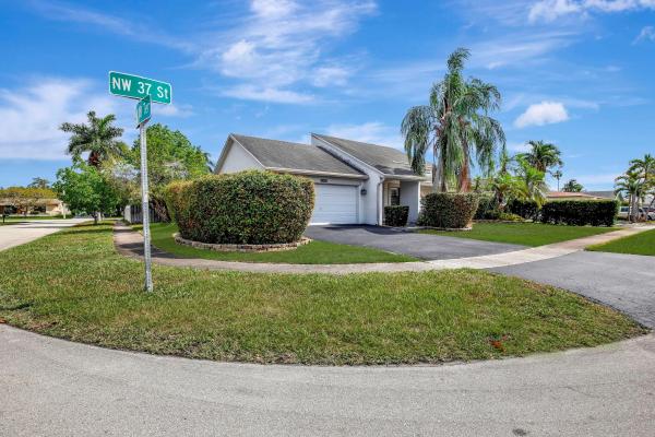 Windward Isle, 11851 NW 37th St, Sunrise, Florida 33323, image 1