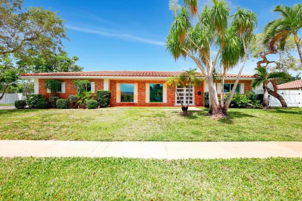 Plantations Secluded Gardens, 601 NW 73rd Ave, Plantation, Florida 33317, image 1