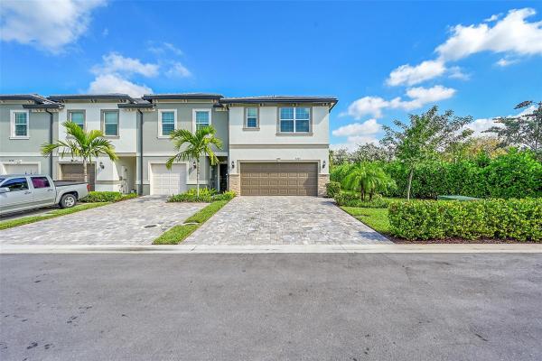 Cassia Estates, 3201 Watercress Dr #3201, Lauderdale Lakes, Florida 33311, image 1