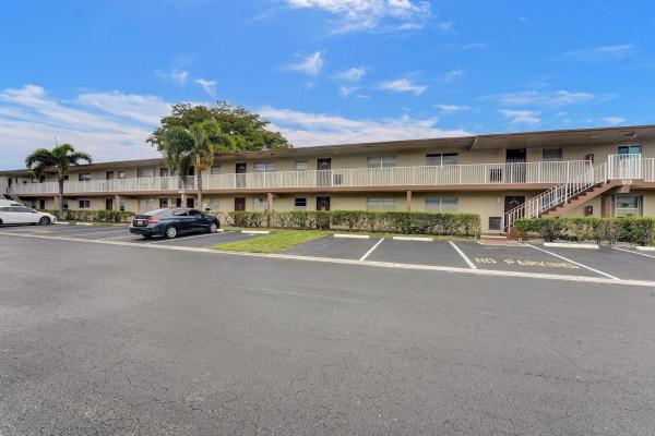 Oriole Gardens 2, 601 NW 78th Ter #201, Margate, Florida 33063, image 1