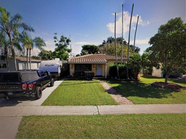 Breezy Manor, 1007 N 31st Rd, Hollywood, Florida 33021, image 1