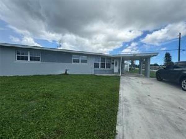 Palm Springs Village, 417 Los Altos Rd, Palm Springs, Florida 33461, image 1