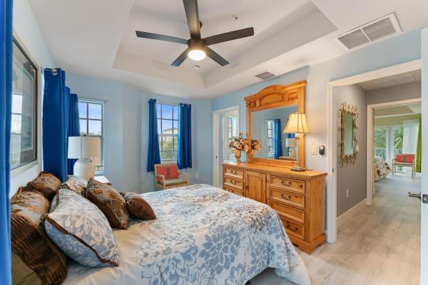 Palm Island Villas, 2725 NE 8th Ave #101, Wilton Manors, Florida 33334, image 1