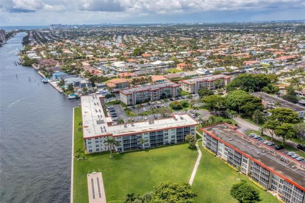 Palm Aire At Coral Key, 3050 NE 48th Ct #201, Hillsboro Beach, Florida 33064, image 1