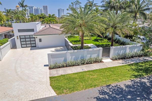 Harbour Heights, 2008 Admirals Way, Fort Lauderdale, Florida 33316, image 1