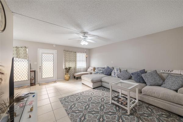 Bermuda Village, 1902 Bermuda Cir #L4, Coconut Creek, Florida 33066, image 1