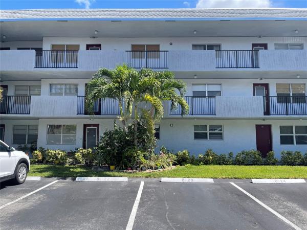 Fairways Of Tamarac, 8405 NW 61st St #D-109, Tamarac, Florida 33321, image 1