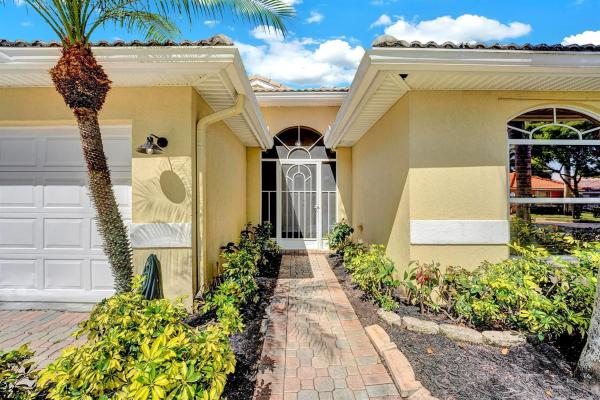 Palm Beach Bath & Tennis, 5445 Grande Palm Cir, Delray Beach, Florida 33484, image 1