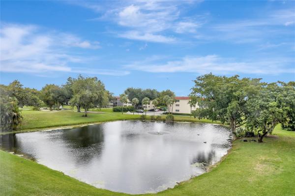 Hollybrook Golf & Tennis Club, 800 S Hollybrook Dr #302, Pembroke Pines, Florida 33025, image 1