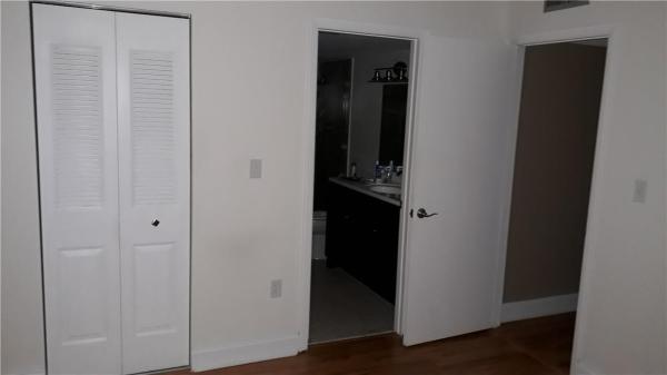 Inverwood Of Inverrary, 5530 NW 44th St #301C, Lauderhill, Florida 33319, image 2