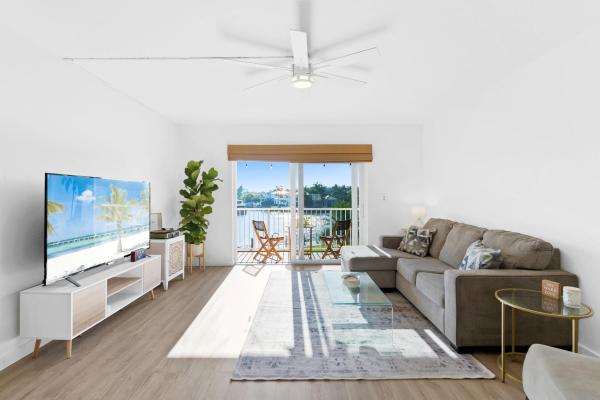 River House Terrace, 330 N Federal Hwy #308, Deerfield Beach, Florida 33441, image 1