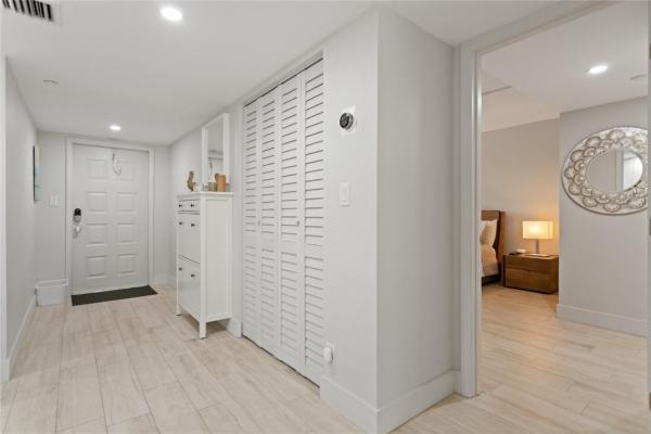 Palm-Aire Country Club 10, 4015 W Palm Aire Dr #305, Pompano Beach, Florida 33069, image 1