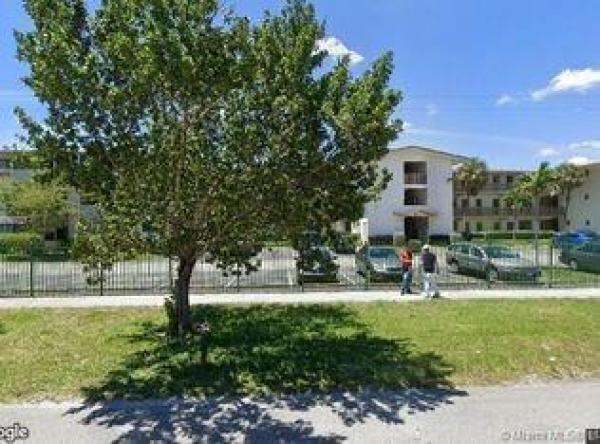 16790 NE 14th Ave #103, Unincorporated Dade County, Florida 33162, image 1