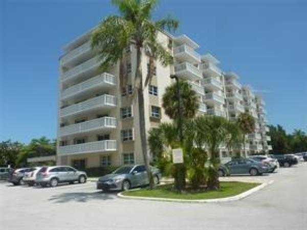 Coral Lake Tower, 1831 NE 38th St #108, Fort Lauderdale, Florida 33308, image 1
