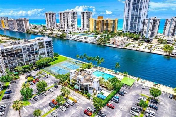 Oceanview Park, 800 Parkview Dr #316, Hallandale Beach, Florida 33009, image 1