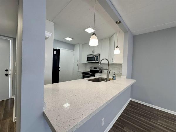 Regency Surf & Racquet Club, 4500 N Flagler Dr #B7, West Palm Beach, Florida 33407, image 1