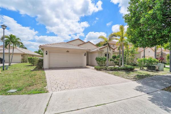 Banyan Trails, 4692 Saint Simon Dr, Coconut Creek, Florida 33073, image 1