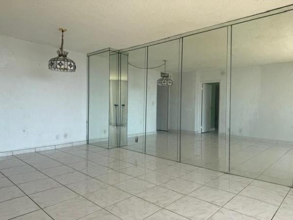 Coronado Towers, 20335 W Country Club Dr #2607, Aventura, Florida 33180, image 1