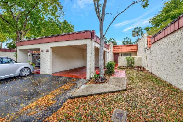 Spyglass, 9933 NW 65th Ct #D15, Tamarac, Florida 33321, image 1