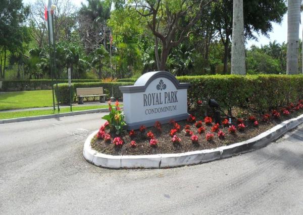 Royal Park, 114 Royal Park Dr #3E, Oakland Park, Florida 33309, image 1
