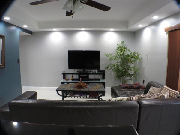 Valencia Village, 12 Cortez Way #3-45, Davie, Florida 33324, image 1