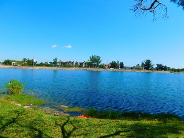 Village At Blue Lake, 3370 Beau Rivage Dr #2-A, Pompano Beach, Florida 33064, image 1