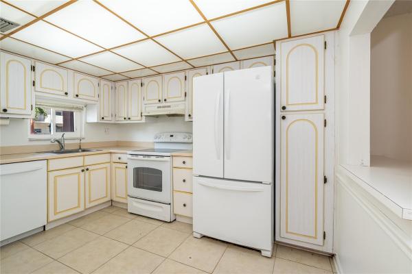 Hollybrook Golf & Tennis Club, 8960 S Hollybrook Blvd #103, Pembroke Pines, Florida 33025, image 1