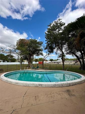 Royal Palm Gardens, 348 S Federal Hwy #2, Dania Beach, Florida 33004, image 1