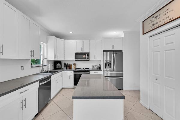 Vizcaya, 12656 NW 6th Ct, Coral Springs, Florida 33071, image 1