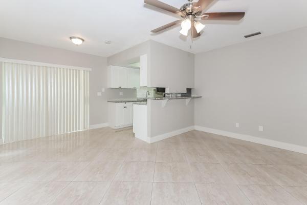 Floresta Pines, 417 NE Cornwall Ave, Port St. Lucie, Florida 34983, image 2