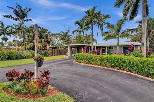 Lloyd Estates, 461 NW 36th St, Oakland Park, Florida 33309, image 2