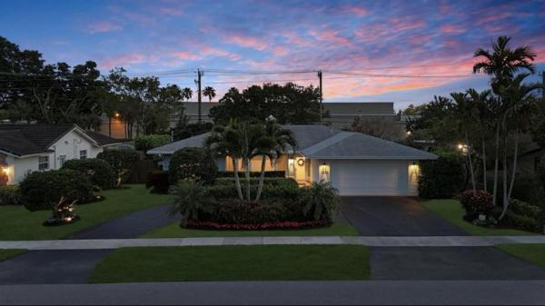 Country Club Village, 1298 NW 4th St, Boca Raton, Florida 33486, image 1