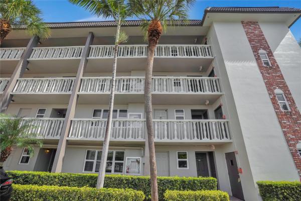 Heritage Landings, 3111 NE 51st St #106C, Fort Lauderdale, Florida 33308, image 1