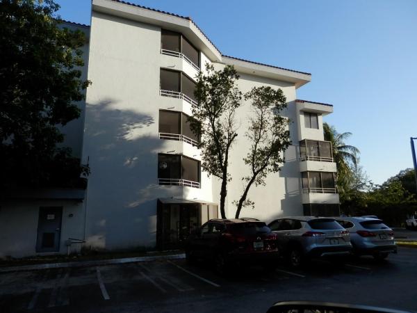 8305 SW 152nd Ave #A111, Unincorporated Dade County, Florida 33193, image 1