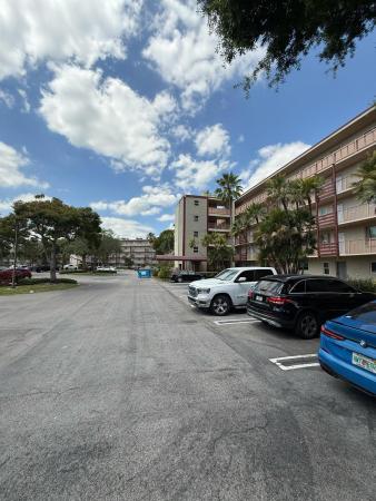 Gathering Place At Cypress Bend, 2106 S Cypress Bend Dr #508, Pompano Beach, Florida 33069, image 1