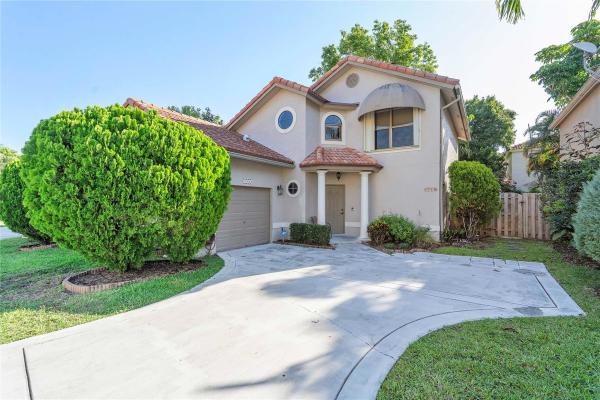 Wellington Lakes, 1714 Shoreside Cir, Wellington, Florida 33414, image 1