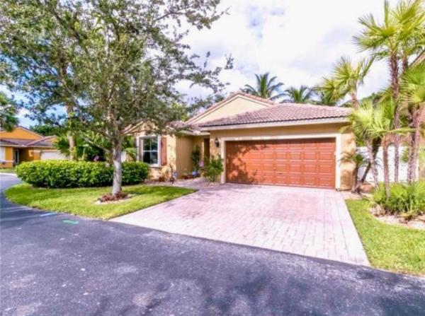 Mapleridge, 5292 SW 38th Ave, Fort Lauderdale, Florida 33312, image 1