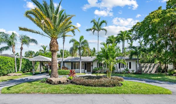 Coral Ridge Galt, 2709 NE 30th St, Fort Lauderdale, Florida 33306, image 1